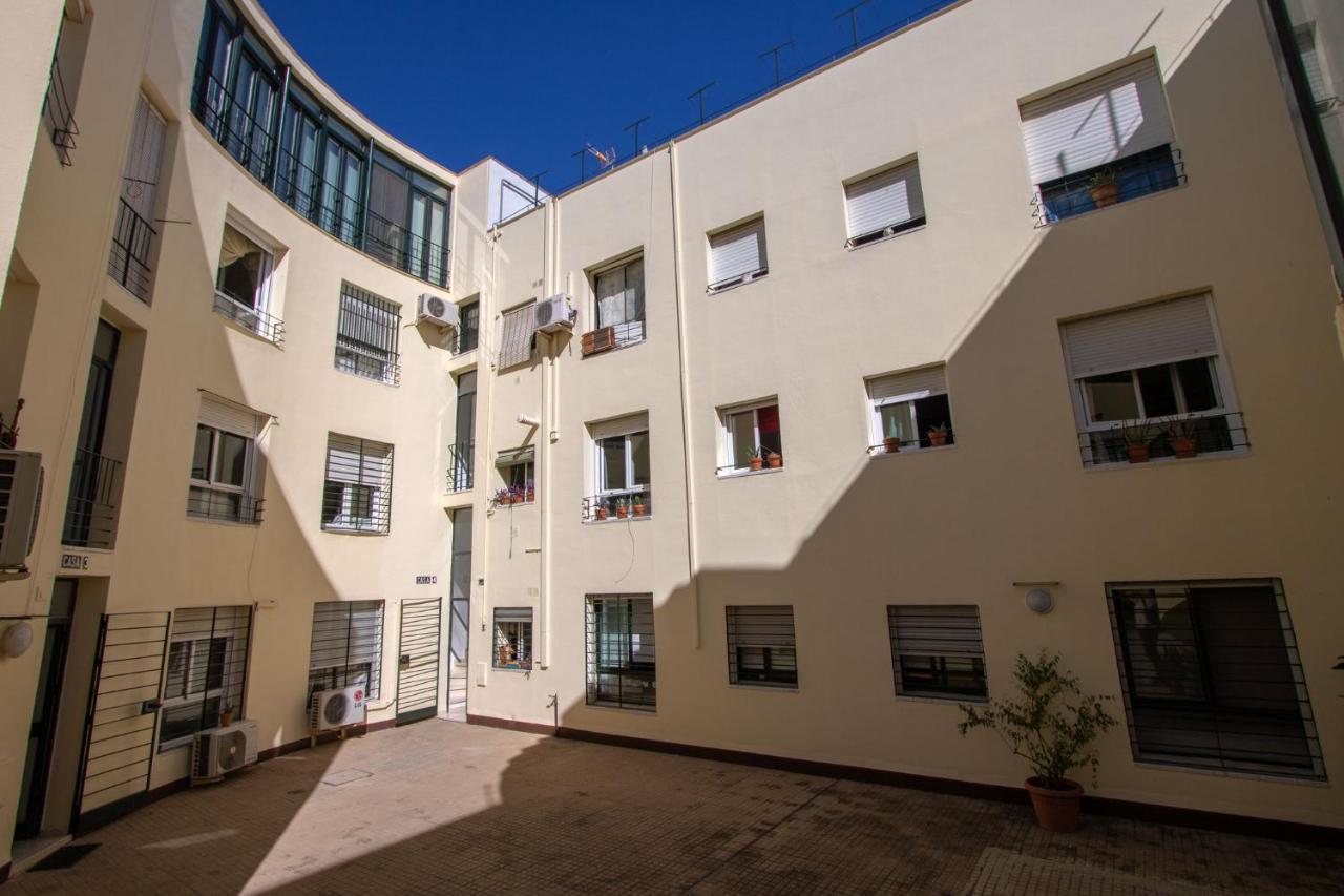 Medina Apartment And Parking Historical Center إشبيلية المظهر الخارجي الصورة