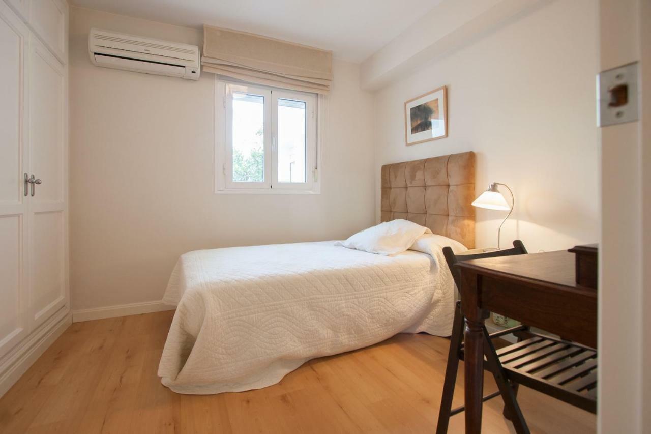 Medina Apartment And Parking Historical Center إشبيلية المظهر الخارجي الصورة