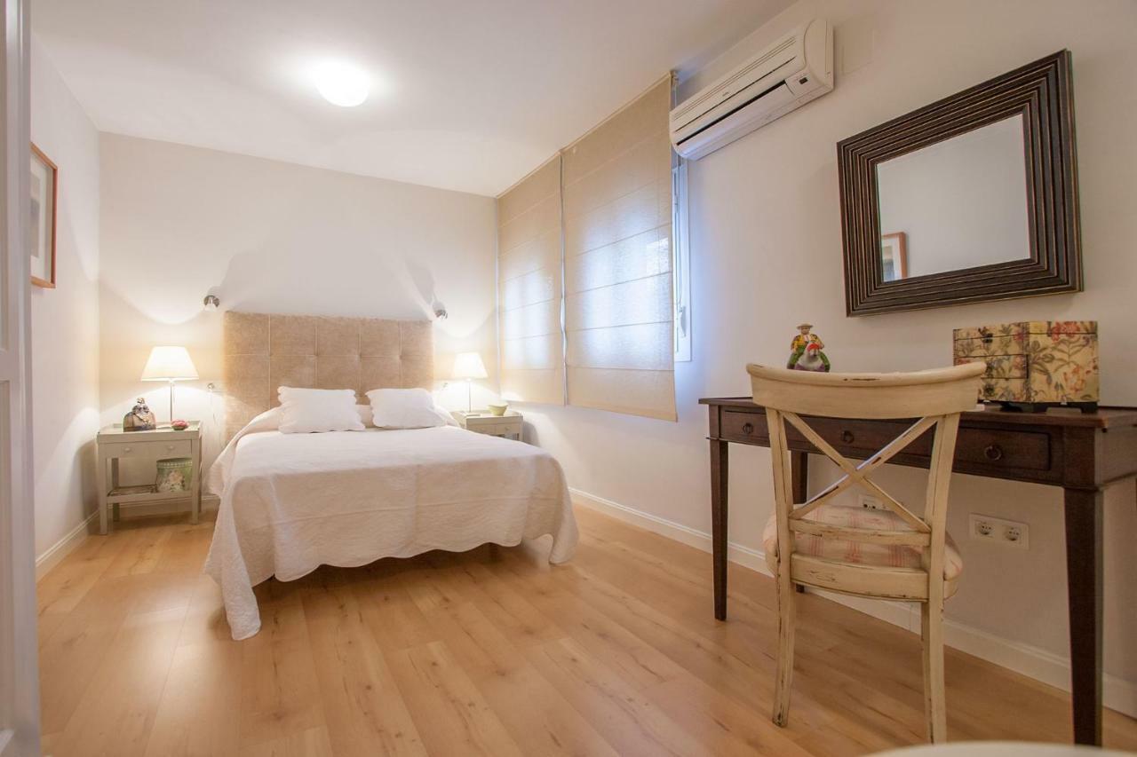 Medina Apartment And Parking Historical Center إشبيلية المظهر الخارجي الصورة