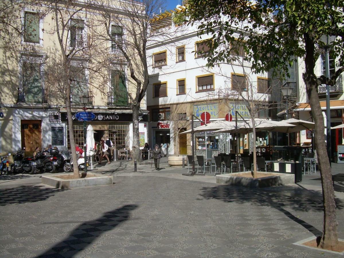 Medina Apartment And Parking Historical Center إشبيلية المظهر الخارجي الصورة